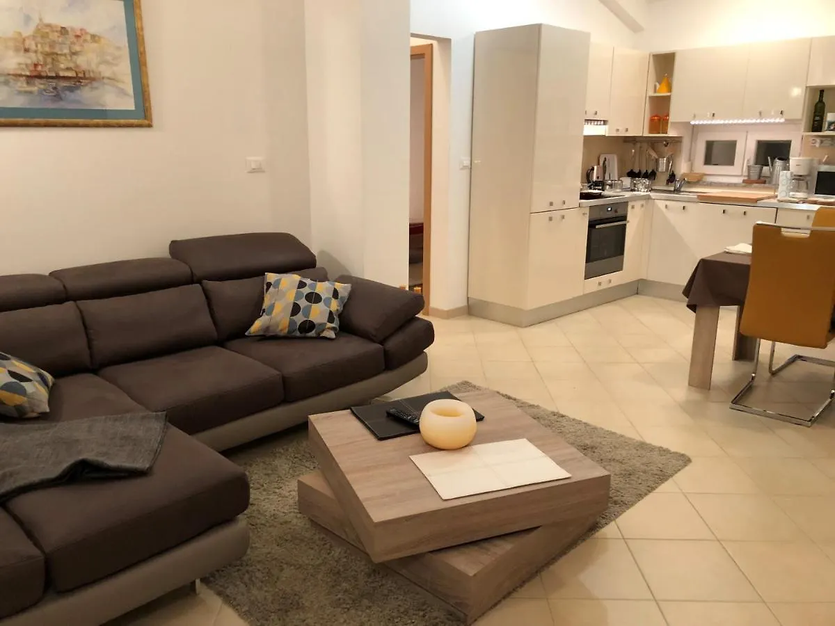 Apartment Bellavista Novigrad